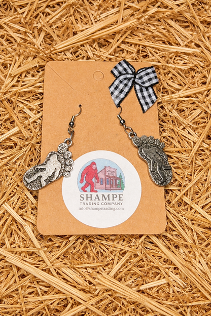🦶 Bigfoot Footprint Dangle Earrings